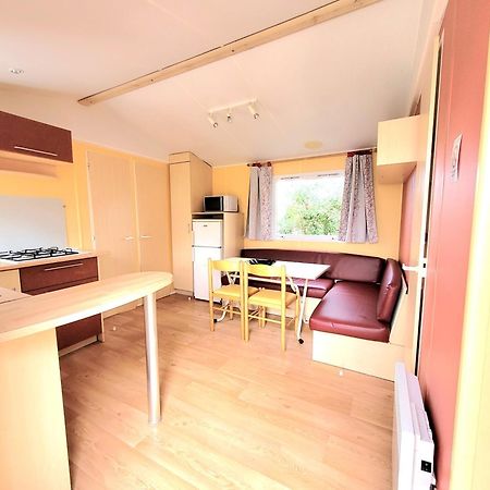 Camping Les 2 Salamandres Arces-sur-Gironde Экстерьер фото